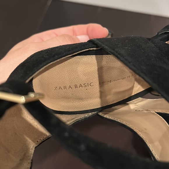 Zara Suede Black Open Toe Heels Size 7 - Picture 7 of 8